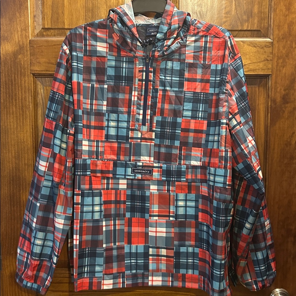 Crown and Ivy Plaid Wind breaker

FREE SHIPPING